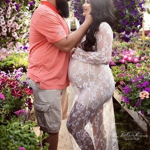 Boudoir Lace : maternity dress : milk bath dress